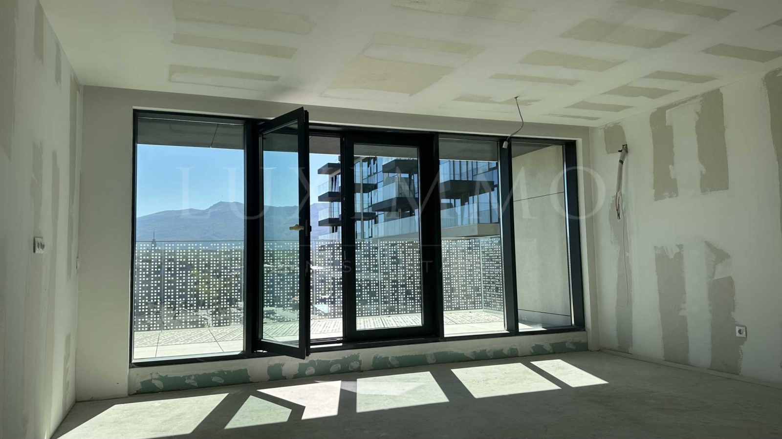 Продава 3-СТАЕН, гр. София, Оборище, снимка 3 - Апартаменти - 56529561