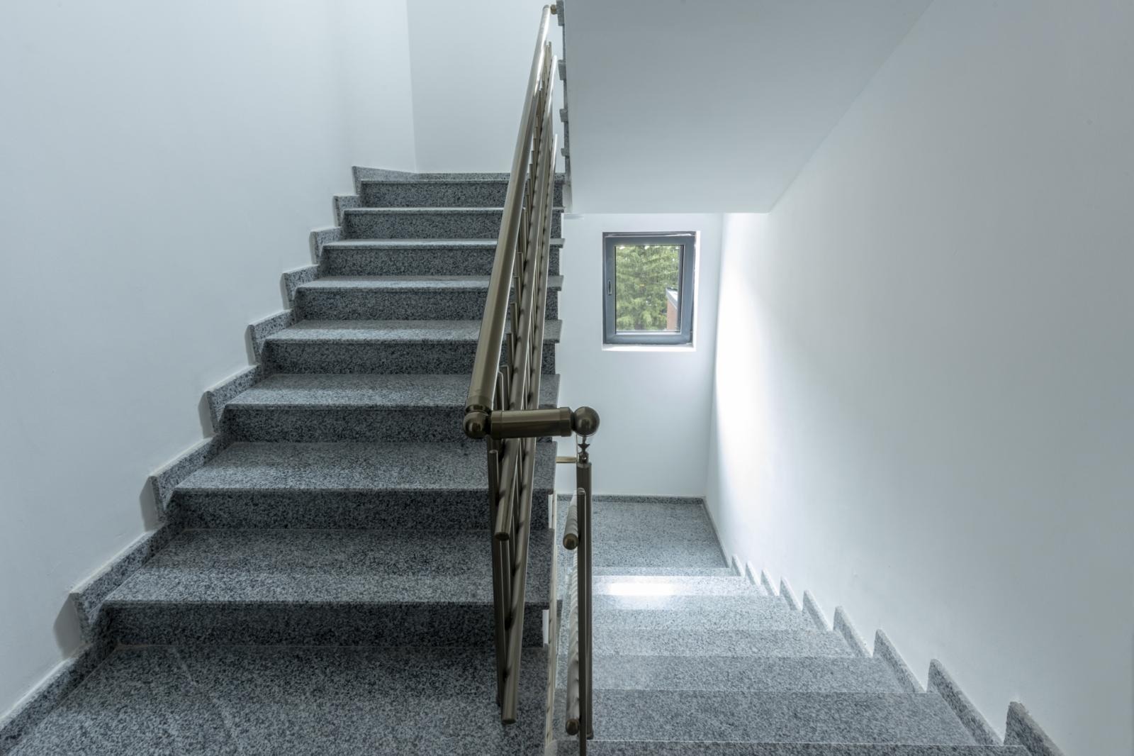 Продава 4-СТАЕН, гр. София, Банишора, снимка 16 - Апартаменти - 53624260