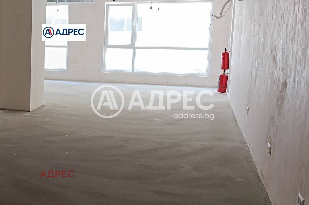 Продава ОФИС, гр. Варна, Централна поща, снимка 2 - Офиси - 54136028