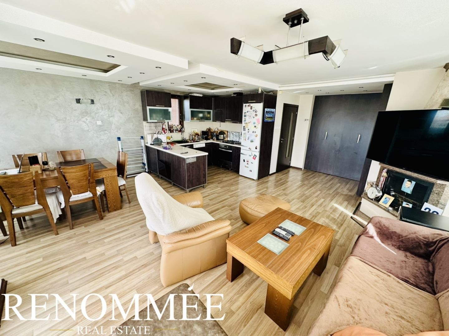 Продава КЪЩА, с. Лесново, област София област, снимка 2 - Къщи - 53794769