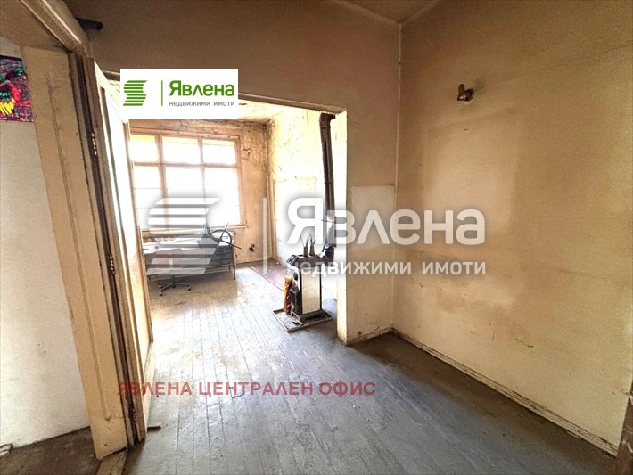 Продава 2-СТАЕН, гр. София, Център