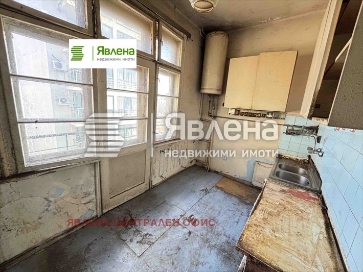 Продава 2-СТАЕН, гр. София, Център, снимка 3 - Апартаменти - 54315043