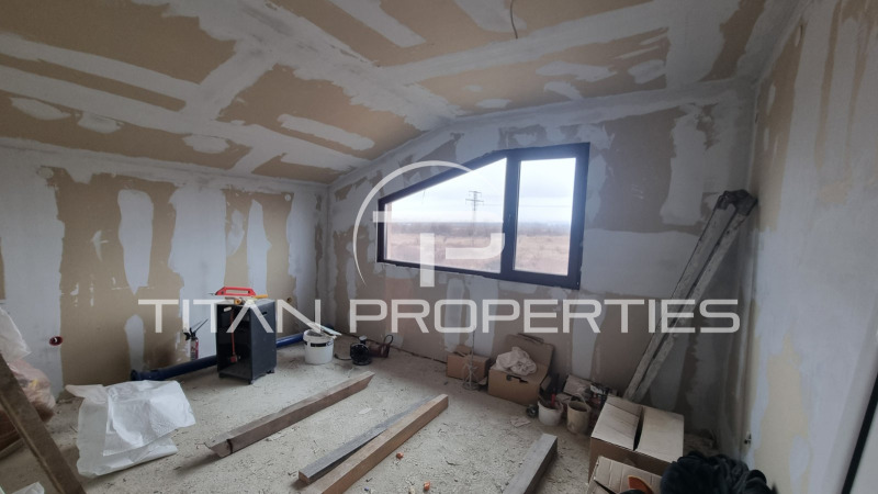 Till salu  Hus region Plovdiv , Stamboliiski , 240 kvm | 40005893 - bild [9]