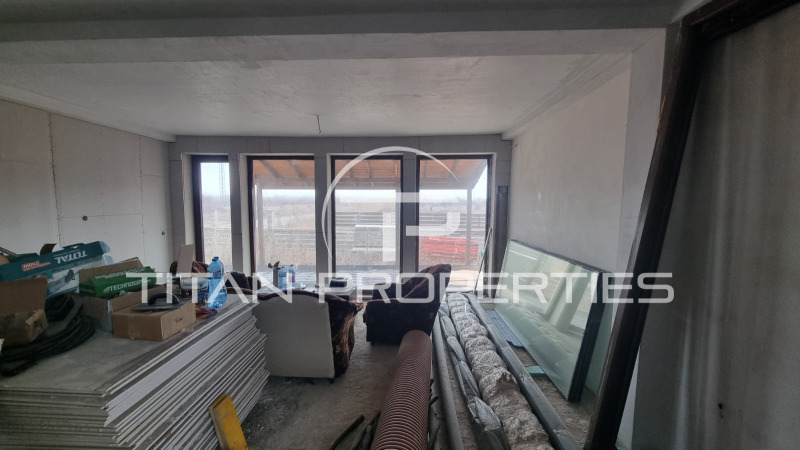 Till salu  Hus region Plovdiv , Stamboliiski , 240 kvm | 40005893 - bild [15]