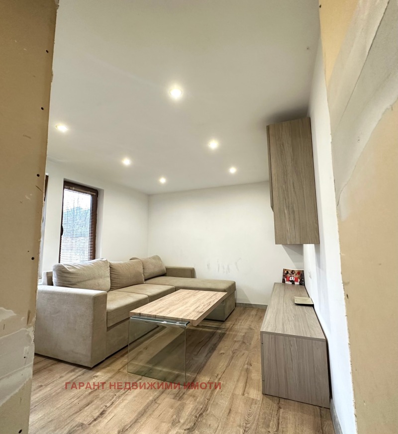 Продава КЪЩА, гр. Плачковци, област Габрово, снимка 3 - Къщи - 52604727