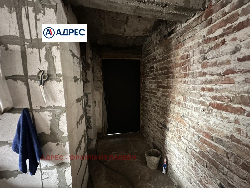 Продава КЪЩА, гр. Плевен, Широк център, снимка 5 - Къщи - 53590604