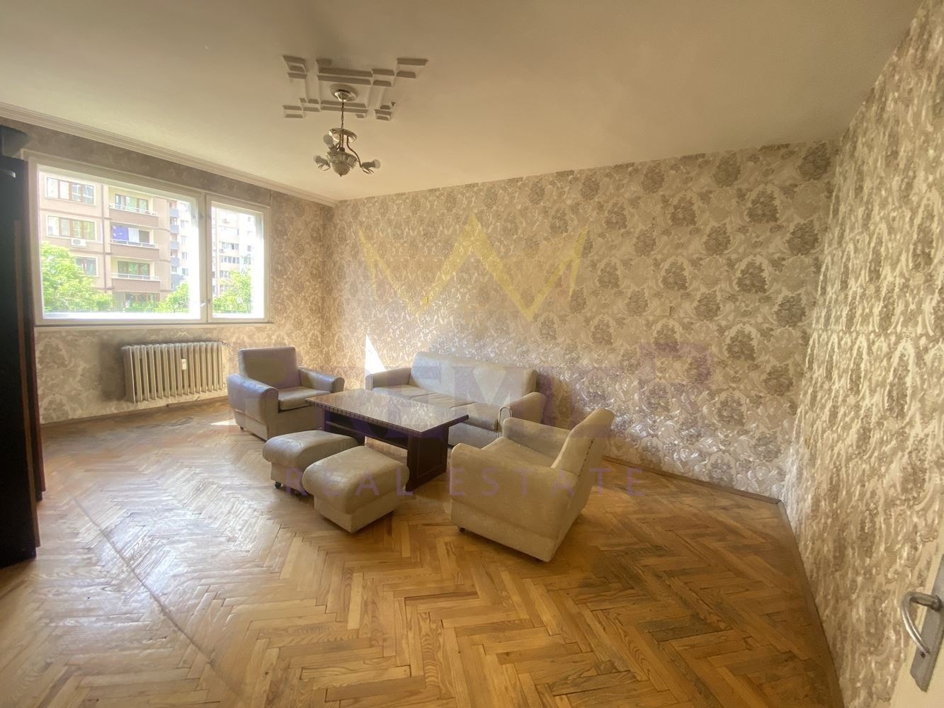 Продава МНОГОСТАЕН, гр. София, Красно село, снимка 2 - Апартаменти - 56253553
