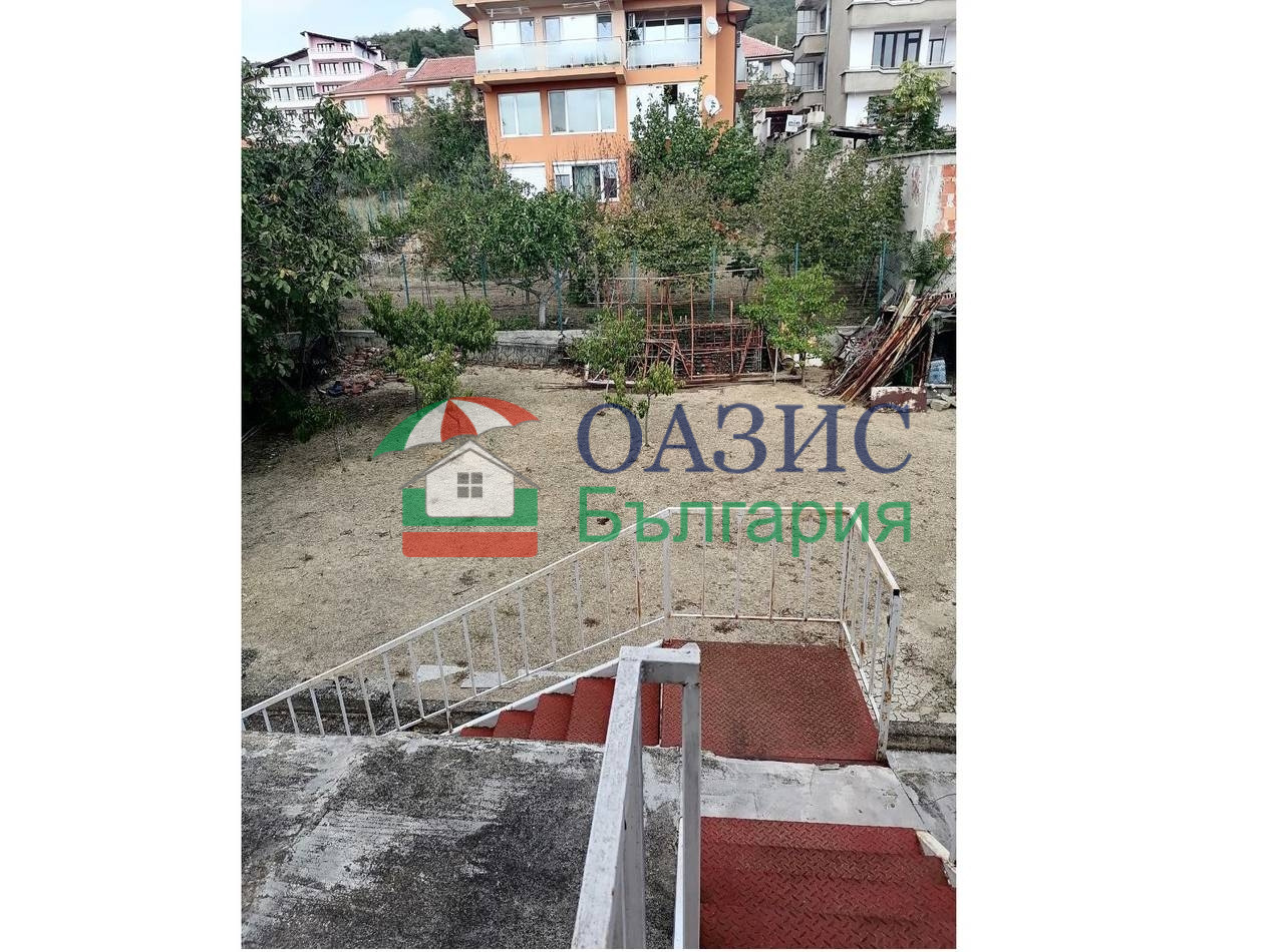 Продава КЪЩА, гр. Свети Влас, област Бургас, снимка 13 - Къщи - 42930762