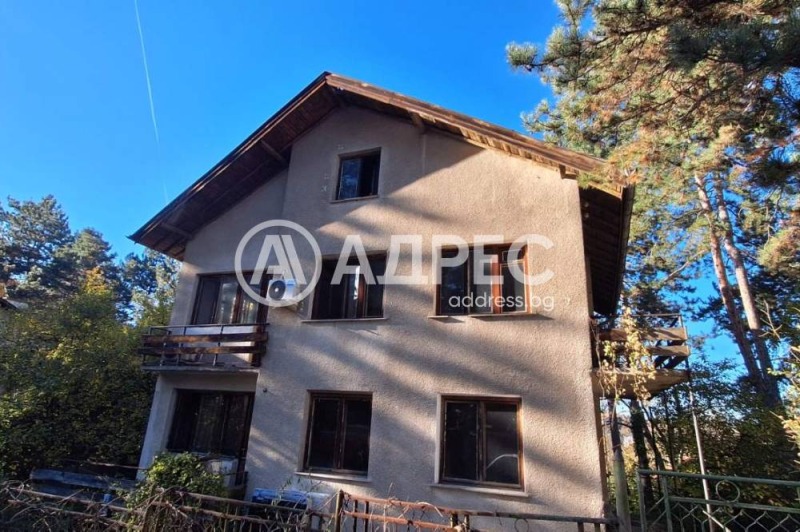 Продава КЪЩА в град София, гр. Банкя - 320 кв.м / 390 000 € » 762 773.70 лв., АДРЕС НЕДВИЖИМИ ИМОТИ