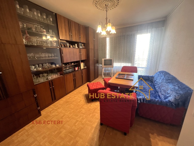 De vânzare  1 dormitor Dobrici , Balic , 68 mp | 78332469 - imagine [4]