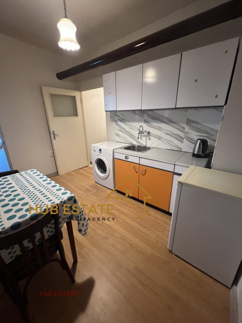 De vânzare  1 dormitor Dobrici , Balic , 68 mp | 78332469 - imagine [7]