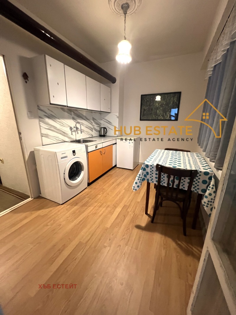 De vânzare  1 dormitor Dobrici , Balic , 68 mp | 78332469 - imagine [8]