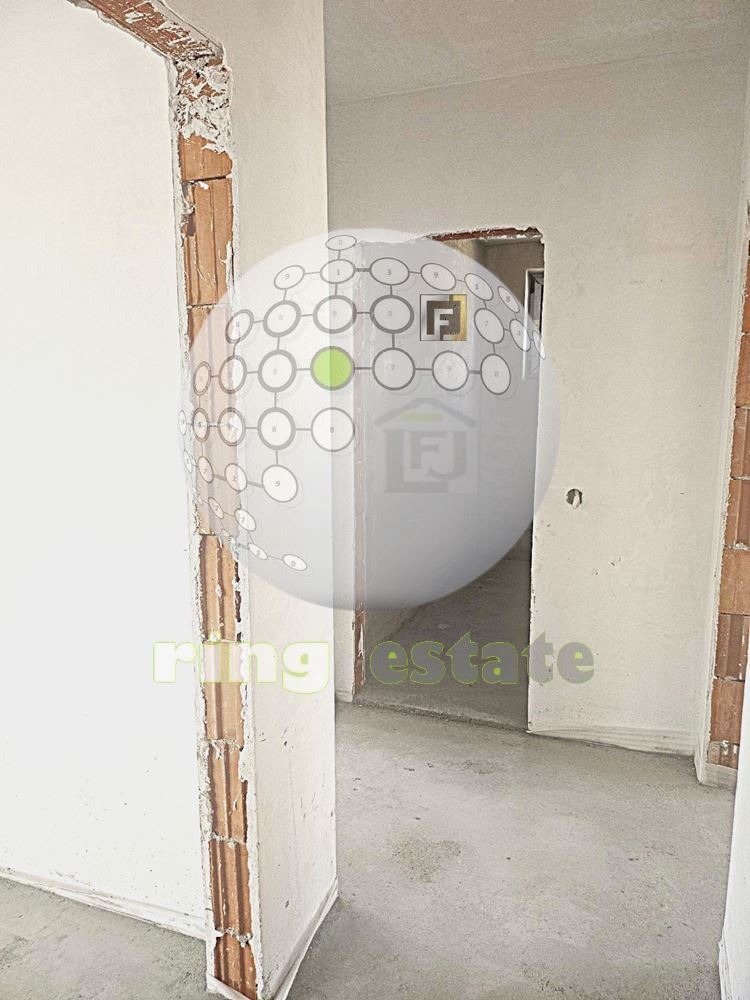 En venta  2 dormitorios Plovdiv , Mladezhki Jalm , 200 metros cuadrados | 22695837 - imagen [6]