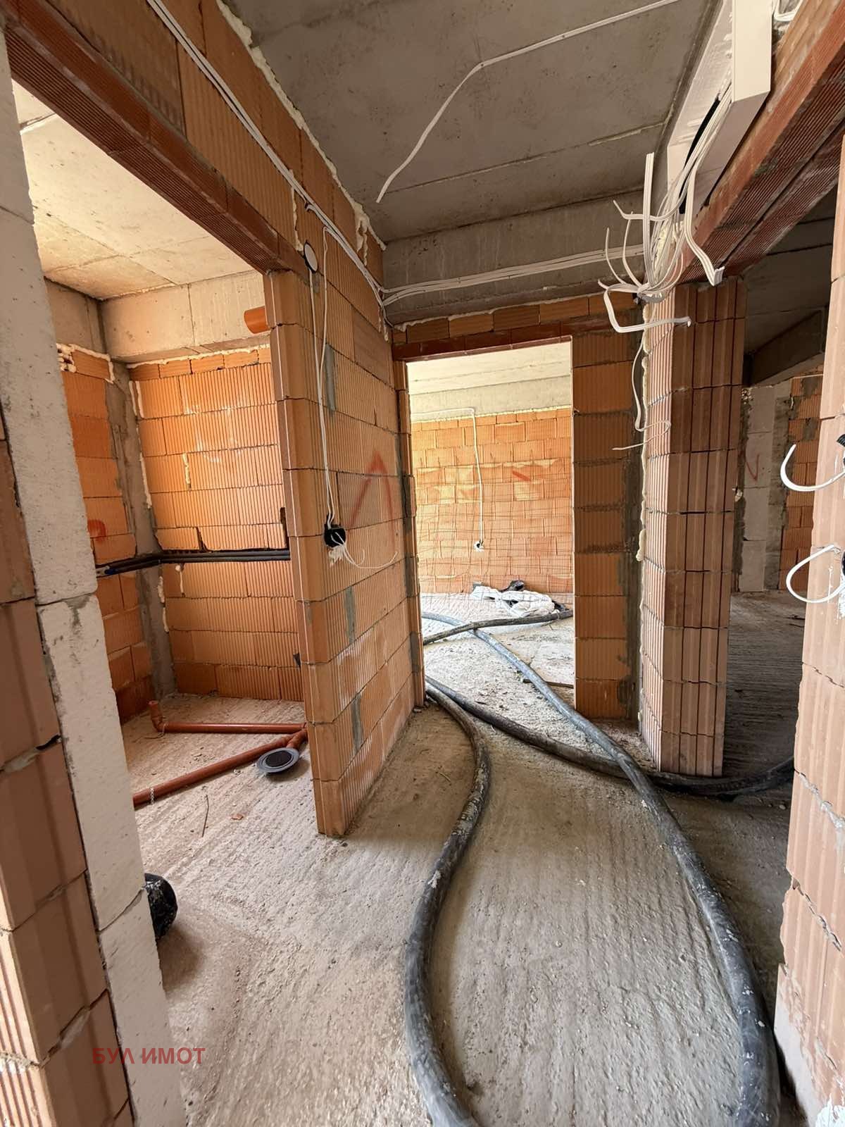 Продава 3-СТАЕН, гр. Варна, Погреби, снимка 10 - Апартаменти - 54355342