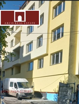 Продажба на имоти в Редута, град София — страница 4 - изображение 5 