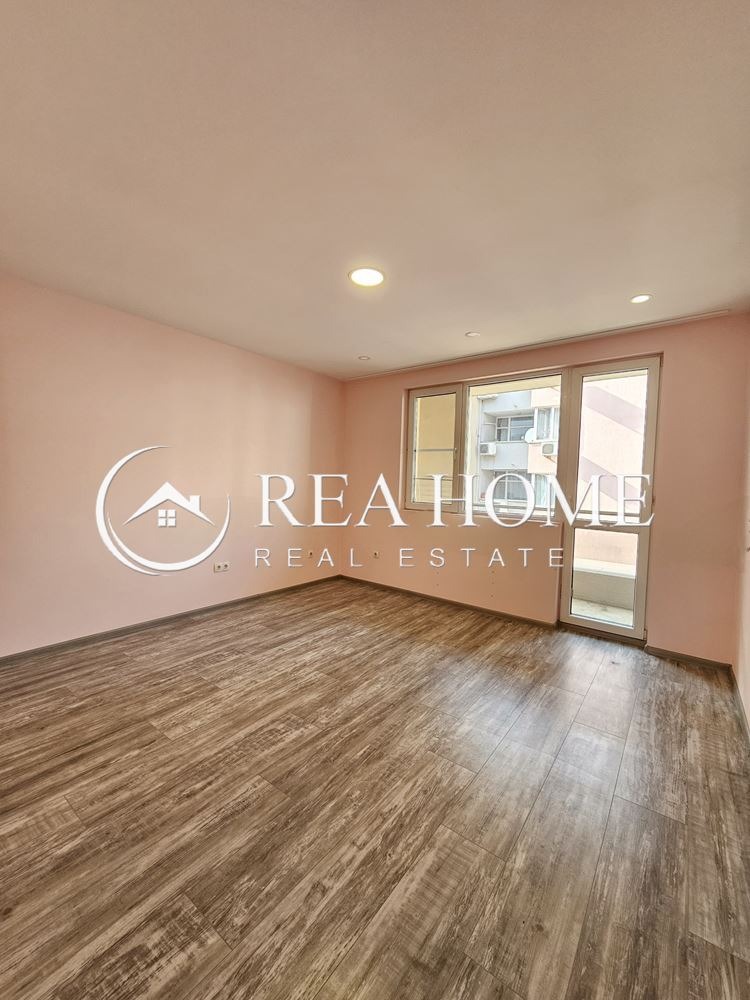 For Sale  1 bedroom Sofia , Tsentar , 82 sq.m | 50576844