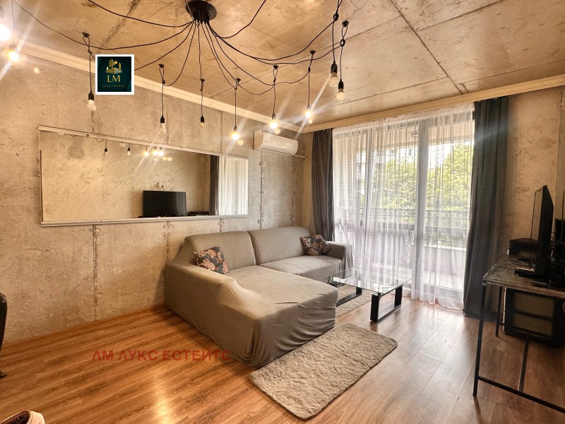 À venda  1 quarto Sofia , Studentski grad , 72 m² | 24941570