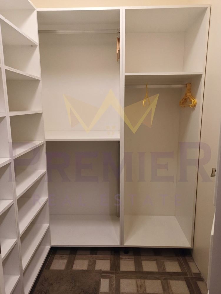 Продава  3-стаен град Варна , к.к. Св.Св. Константин и Елена , 180 кв.м | 12318438 - изображение [14]