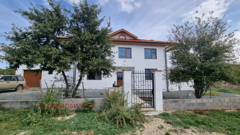 Продава  Къща, област Бургас, с. Загорци •  120 000 EUR • ID 32400274 — holmes.bg - [1] 