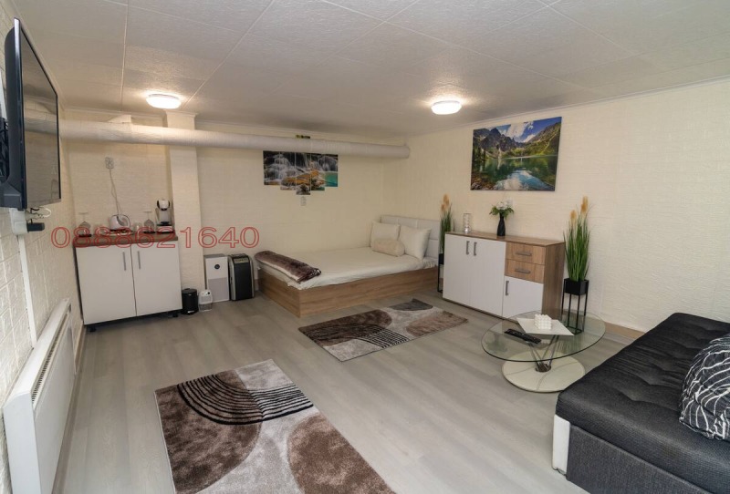 Te koop  Opslag Sofia , Tsentar , 27 m² | 86758192