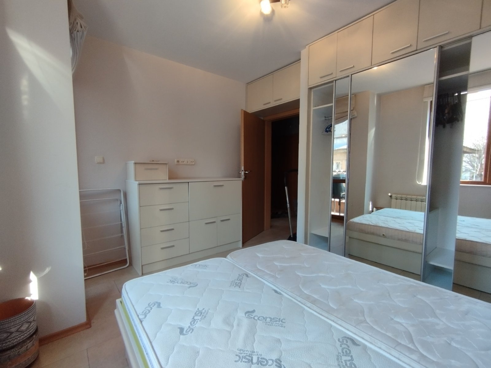 Продава 2-СТАЕН, гр. София, Център, снимка 5 - Апартаменти - 54068601