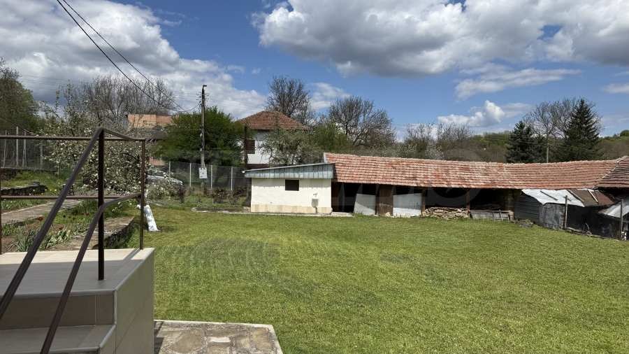 Продава КЪЩА, с. Ветринци, област Велико Търново, снимка 6 - Къщи - 55555788