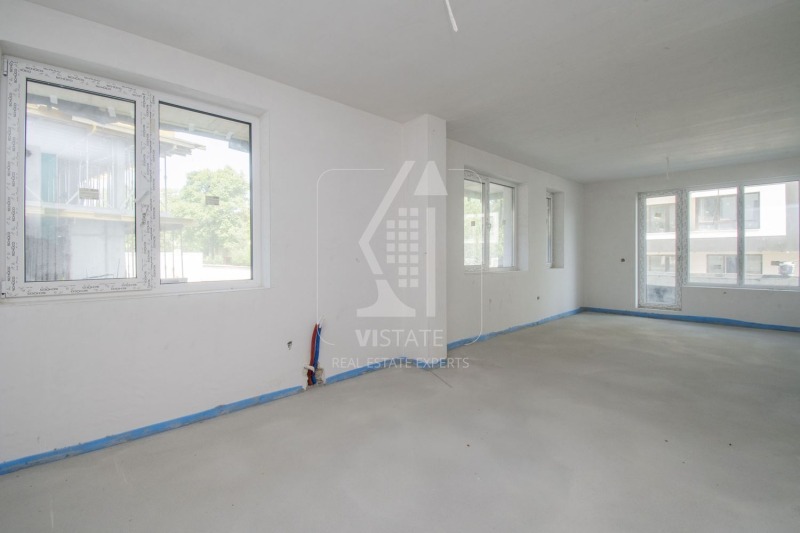 De vânzare  2 dormitoare Sofia , Crâstova vada , 147 mp | 50292836 - imagine [2]