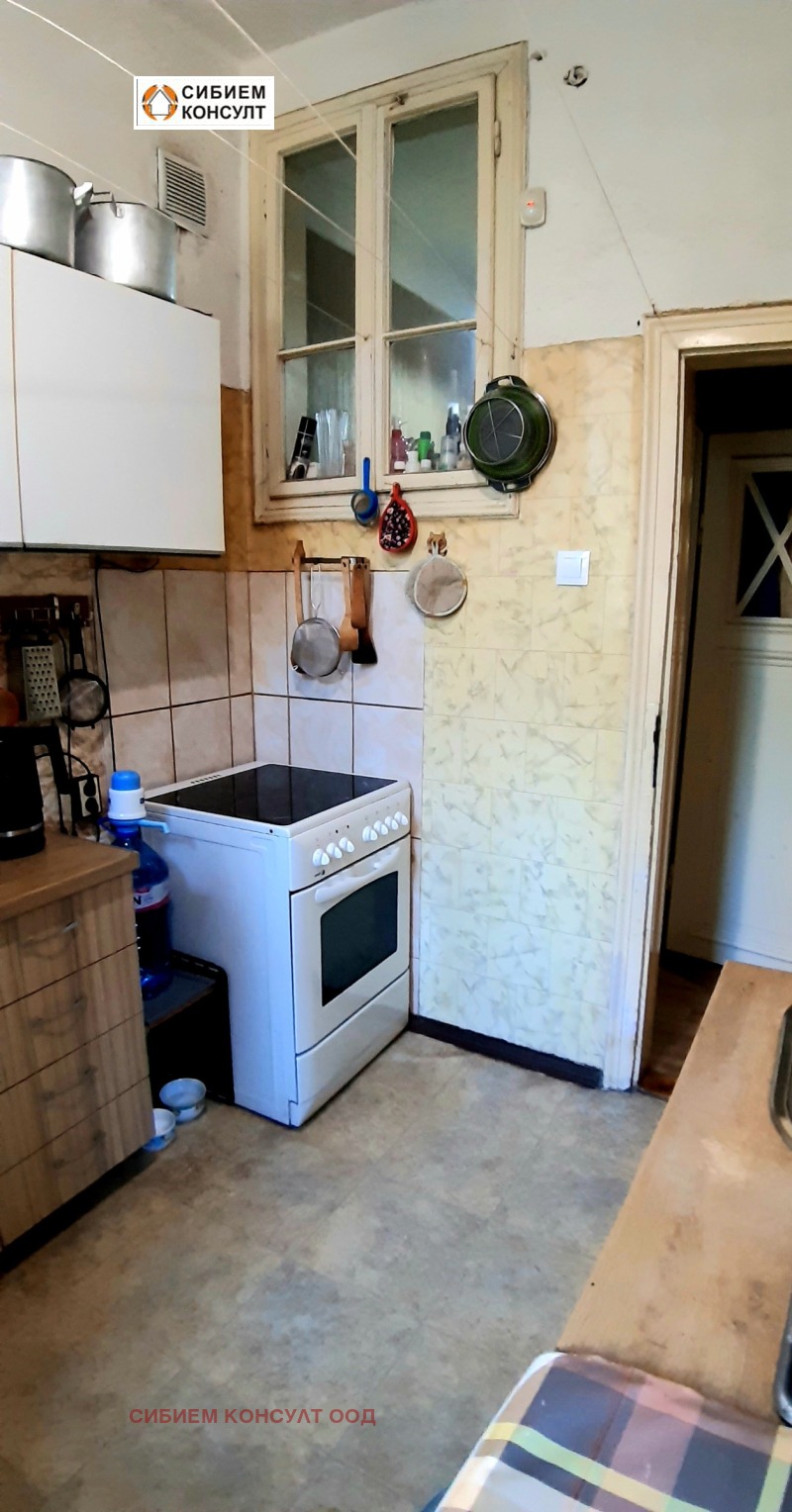 Продава  3-стаен град София , Център , 86 кв.м | 13400655 - изображение [8]
