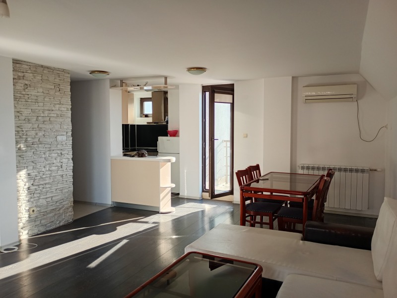 Продава 3-СТАЕН, гр. Плевен, Широк център, снимка 3 - Апартаменти - 53202328