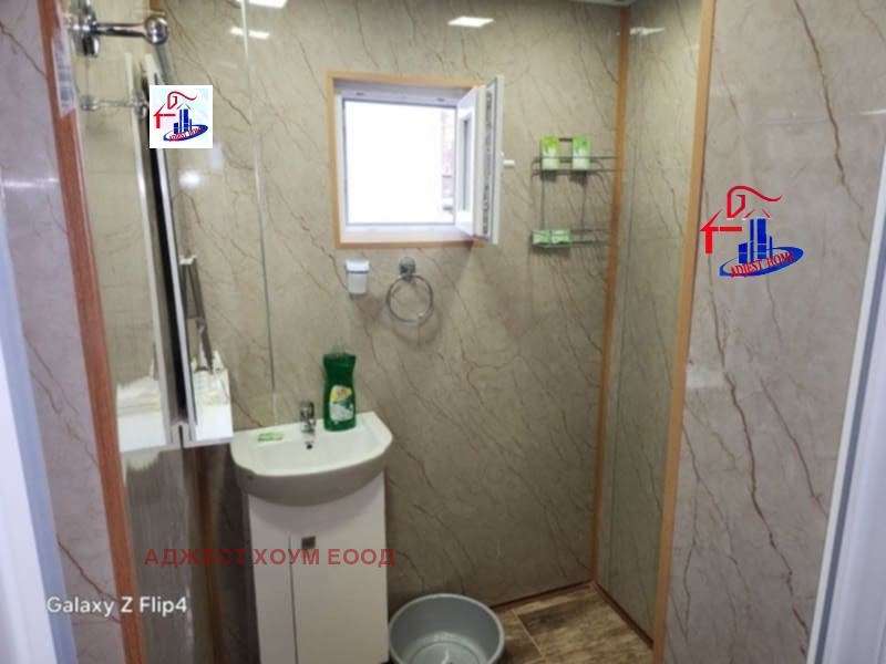 Продава ЕТАЖ ОТ КЪЩА, гр. Шумен, Център, снимка 7 - Етаж от къща - 50720749