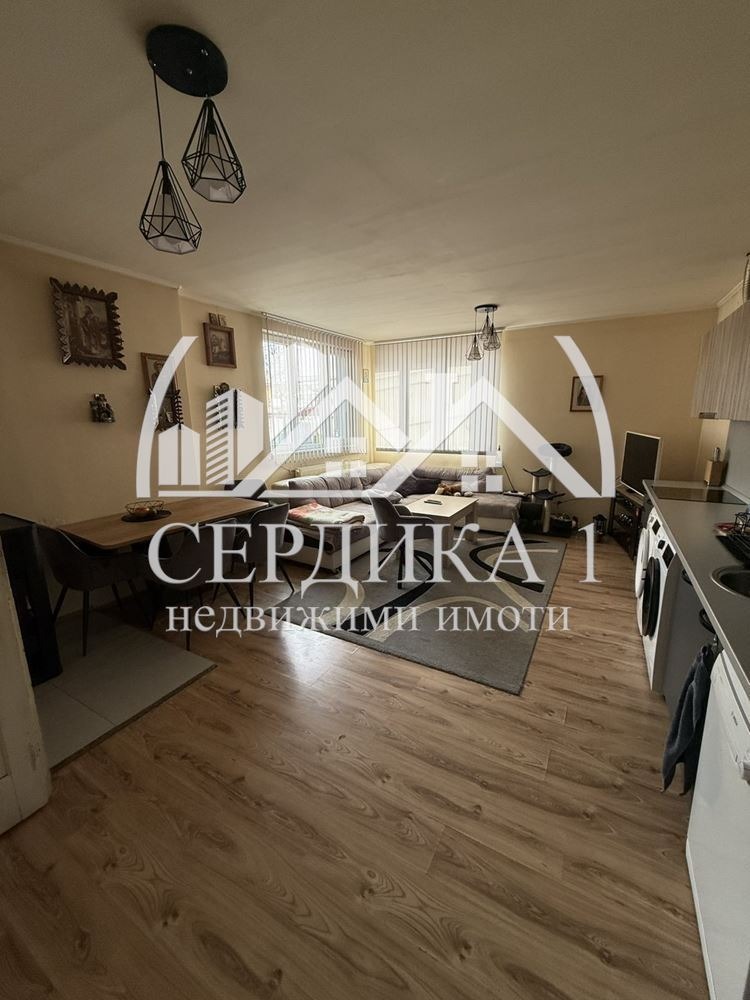 Продава ЕТАЖ ОТ КЪЩА, гр. Самоков, област София област, снимка 2 - Етаж от къща - 54363283