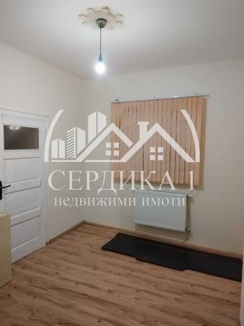 Продава ЕТАЖ ОТ КЪЩА, гр. Самоков, област София област, снимка 10 - Етаж от къща - 54363283
