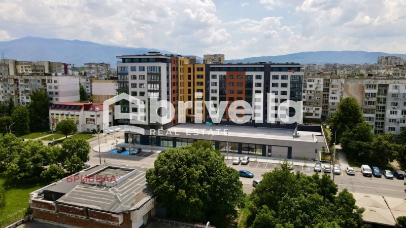 Myytävänä  1 makuuhuone Sofia , Ljulin 4 , 83 neliömetriä | 18755063