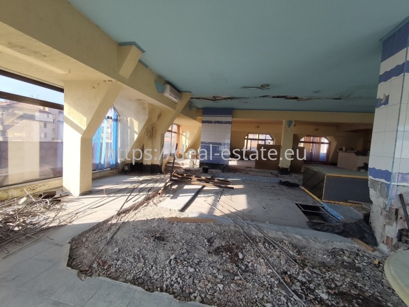 Продава МНОГОСТАЕН, гр. Благоевград, Широк център, снимка 5 - Апартаменти - 52414804