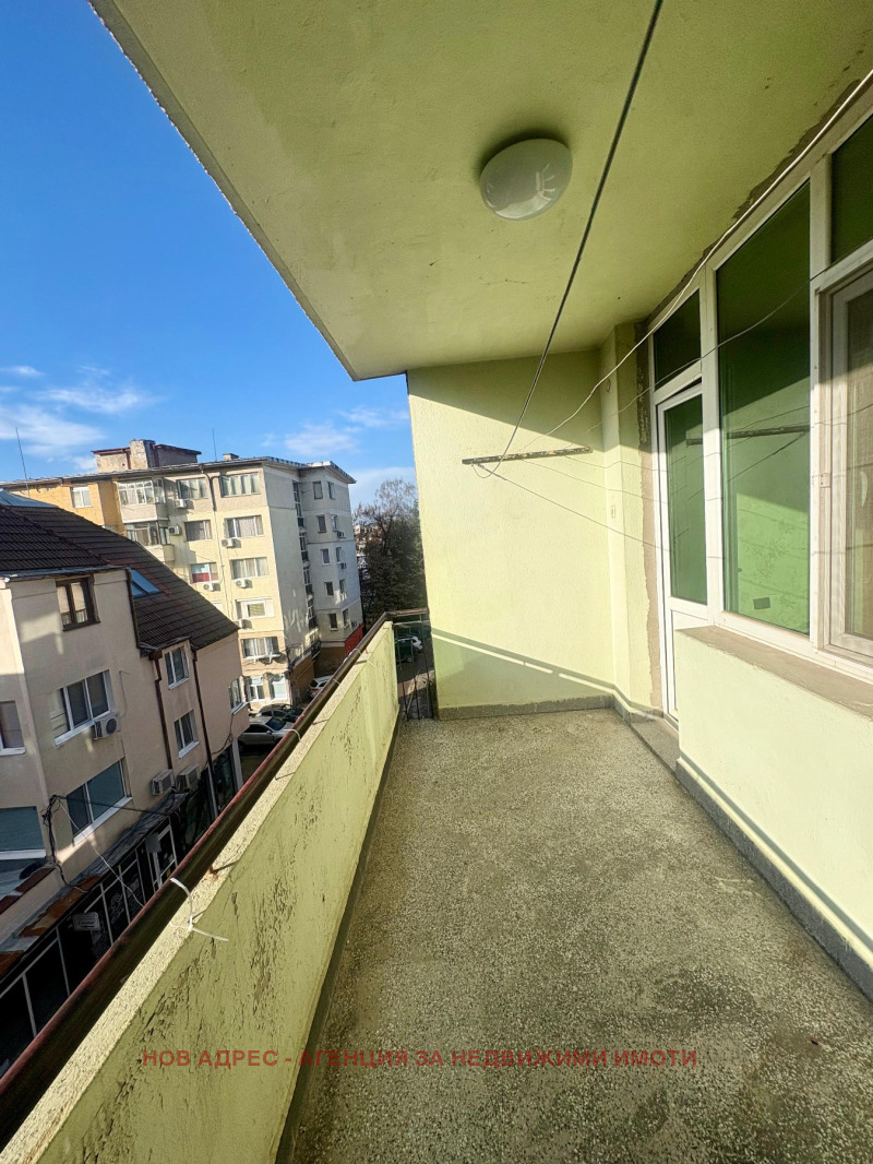 Продава МНОГОСТАЕН, гр. Търговище, Център, снимка 13 - Апартаменти - 52500534