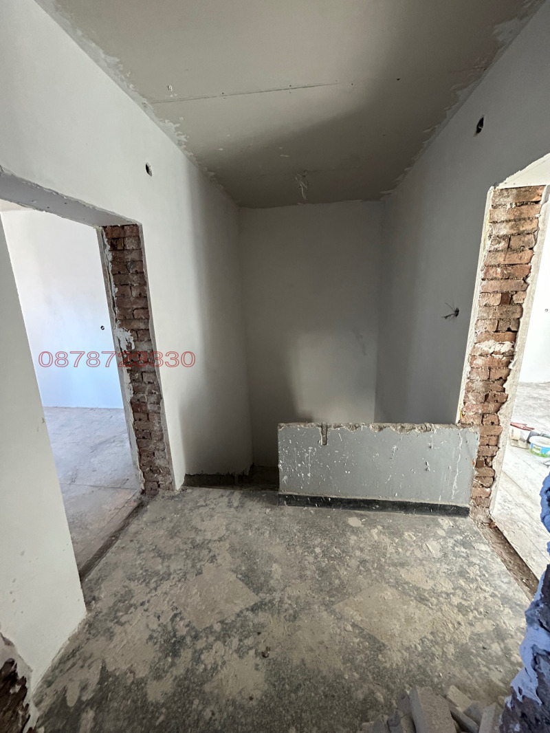 Продава КЪЩА, гр. Русе, Родина 2, снимка 4 - Къщи - 52779200