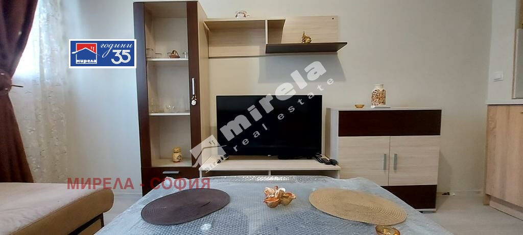 Продава 1-СТАЕН, гр. София, Център, снимка 2 - Апартаменти - 53733175