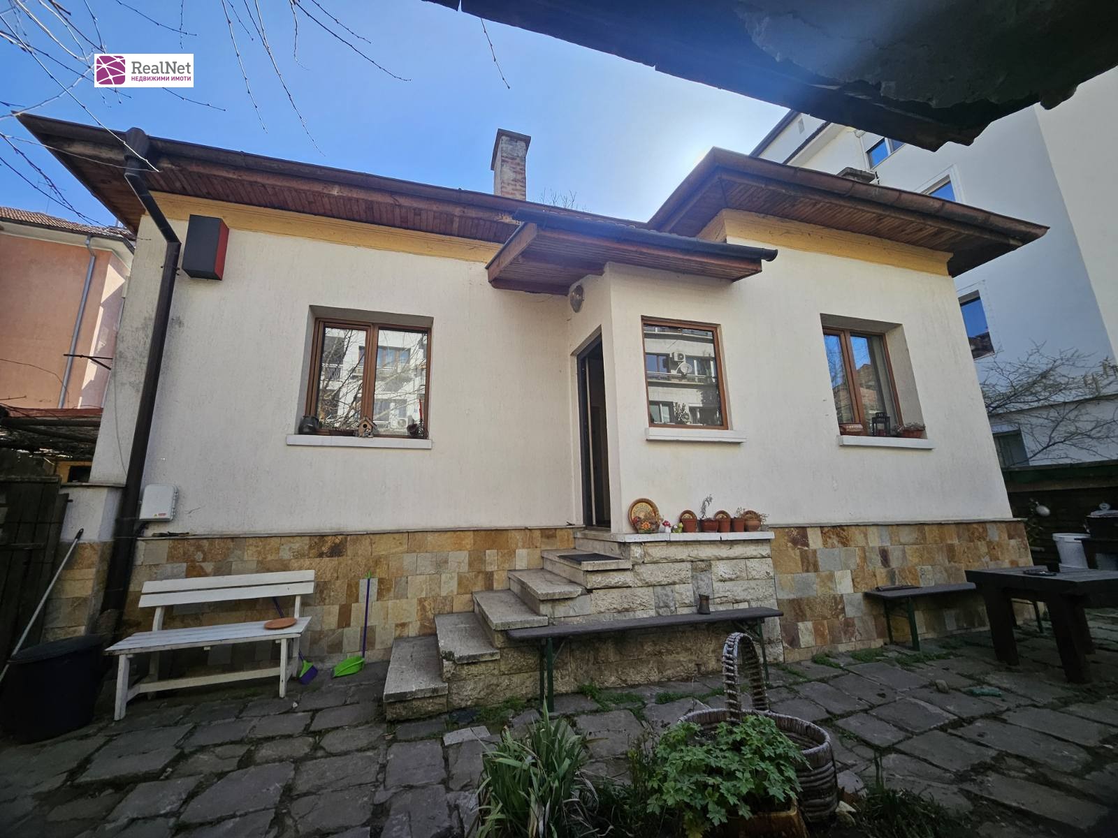 Продава КЪЩА, гр. София, Лозенец, снимка 2 - Къщи - 54341966