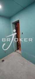 Продава КЪЩА, град Кърджали, Резбарци • 130000 € / 254257.90 лв. • 75222621 12