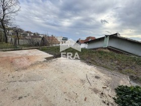 2-стаен град Варна, Бриз 8