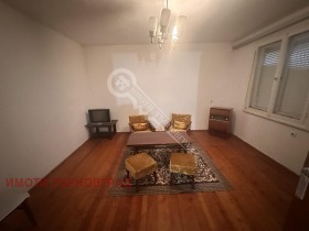 Хоусе Флоор Павликени, регион Велико Тарново 1
