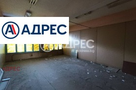 Βιομηχανικό κτίριο Προμητσλενα ζονα - Ζαπαδ, Ραζγραδ 10