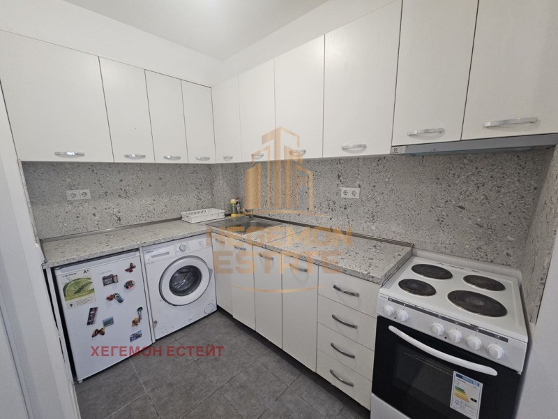 Продава  1-стаен град Варна , Възраждане 2 , 32 кв.м | 68518100 - изображение [2]