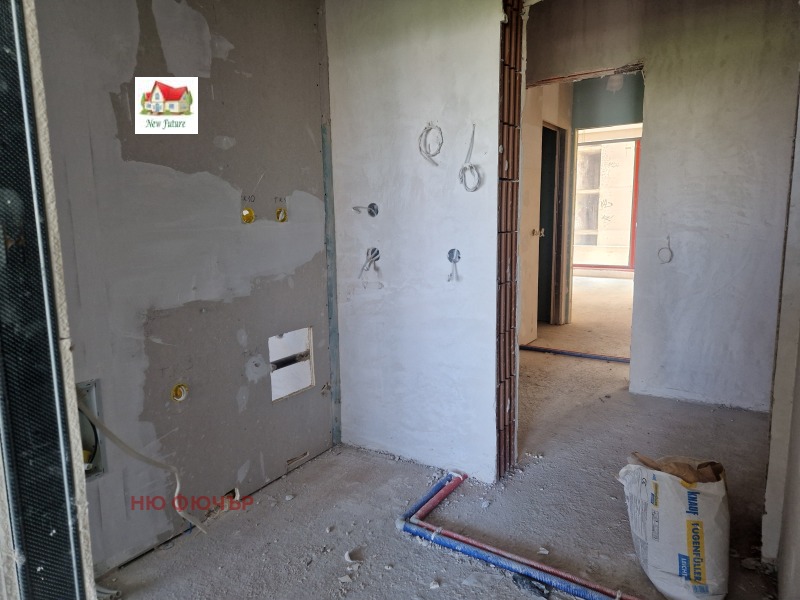 En venta  1 dormitorio Sofia , Mladost 4 , 65 metros cuadrados | 27942301