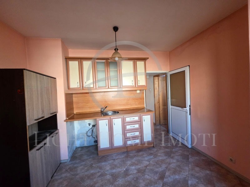 Продава 3-СТАЕН, гр. Пловдив, Кючук Париж, снимка 2 - Апартаменти - 53014592