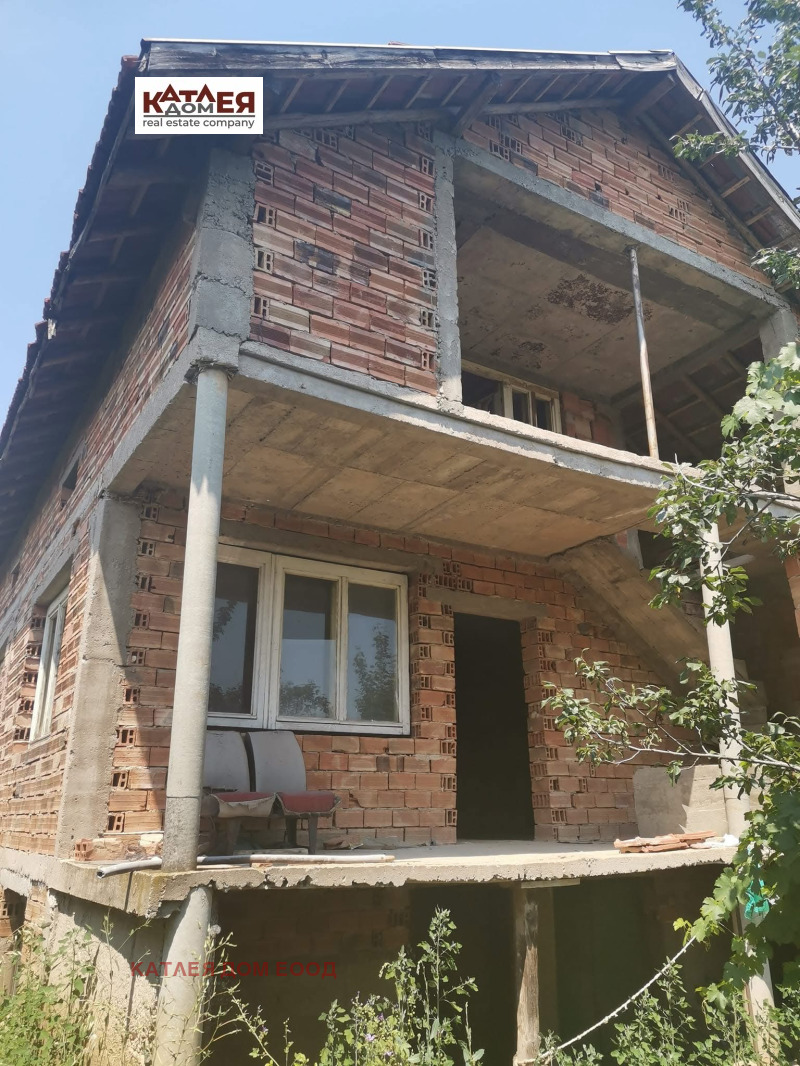 Продава КЪЩА, с. Краводер, област Враца, снимка 11 - Къщи - 49006869