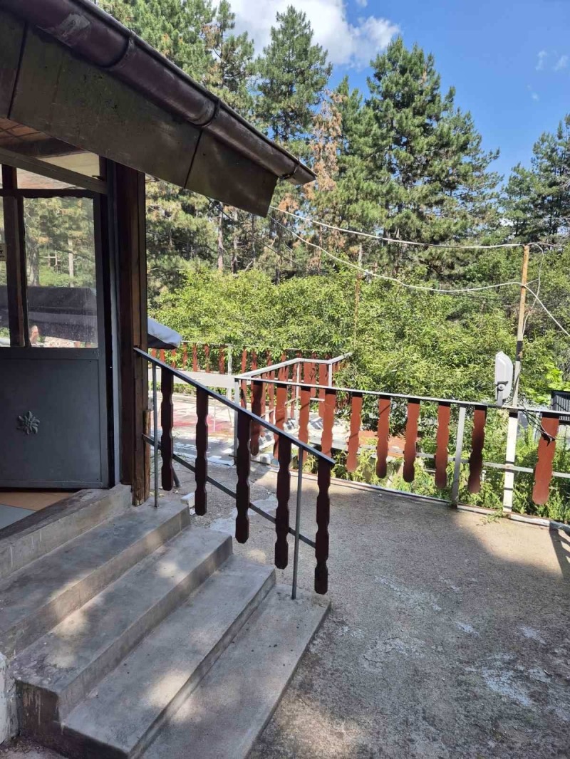 Продава КЪЩА, гр. София, с. Подгумер, снимка 2 - Къщи - 53165869