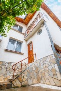 Продава КЪЩА, град Плевен, 9-ти квартал • 160000 € / 312932.80 лв. • 35713094 1