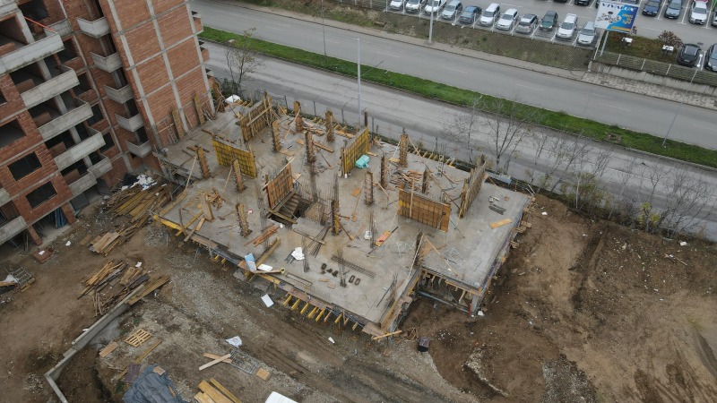 Продава 3-СТАЕН в град Плевен, Широк център - 83 кв.м / 95 577 € » 186 932.36 лв., АНДРОМЕДА ООД