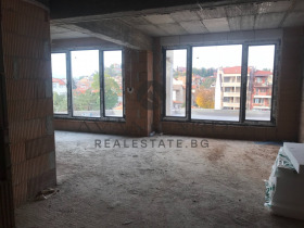 Продажба на четеристайни апартаменти в град Пловдив — страница 21 - изображение 9 